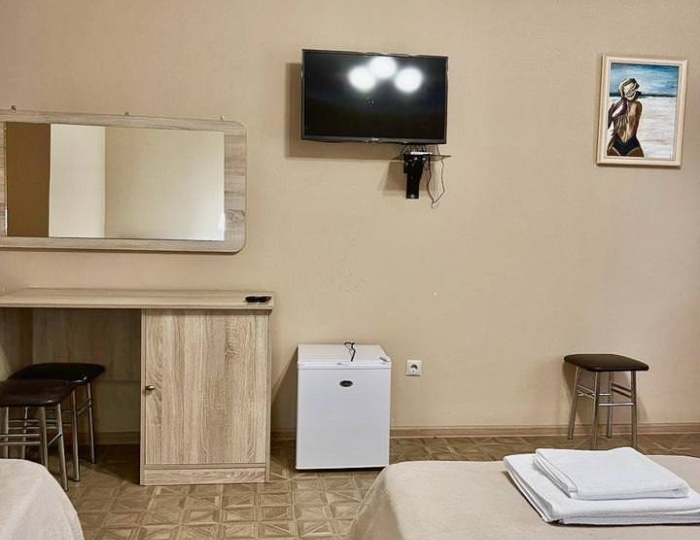 Номер стандарт с 3 односпальными кроватями - Отель «Лето» Сухум